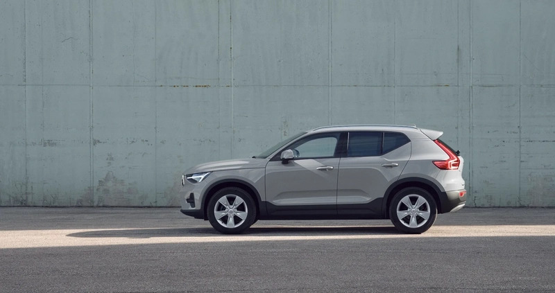 Volvo XC 40 cena 173900 przebieg: 10, rok produkcji 2024 z Zabrze małe 137